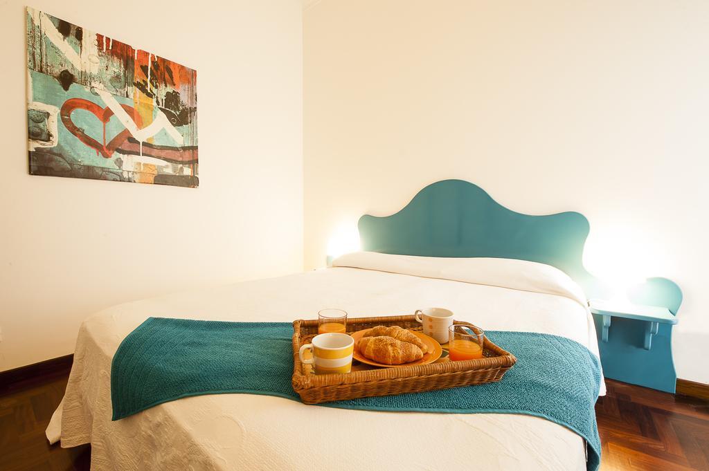 Cento Passi Dal Mare Apartment Gaeta Bilik gambar