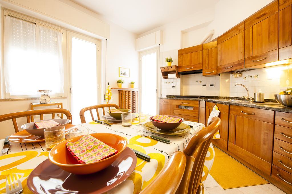 Cento Passi Dal Mare Apartment Gaeta Bilik gambar