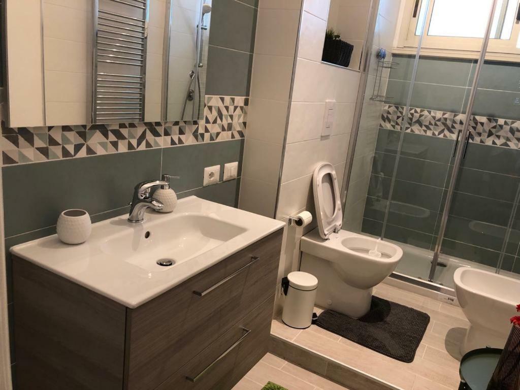 Cento Passi Dal Mare Apartment Gaeta Luaran gambar